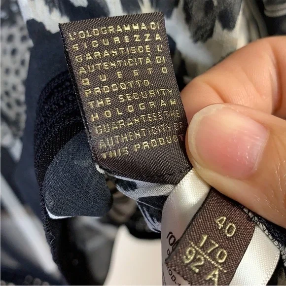 Roberto Cavalli Silk Cheta Kimono Blouse. EU 40. NWT. - Picture 8 of 10